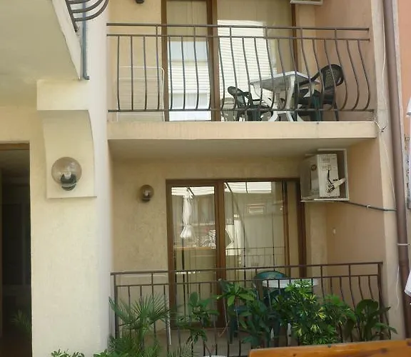 Pri Valyo Guest house *