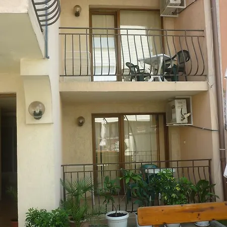 Pri Valyo Guest house *
